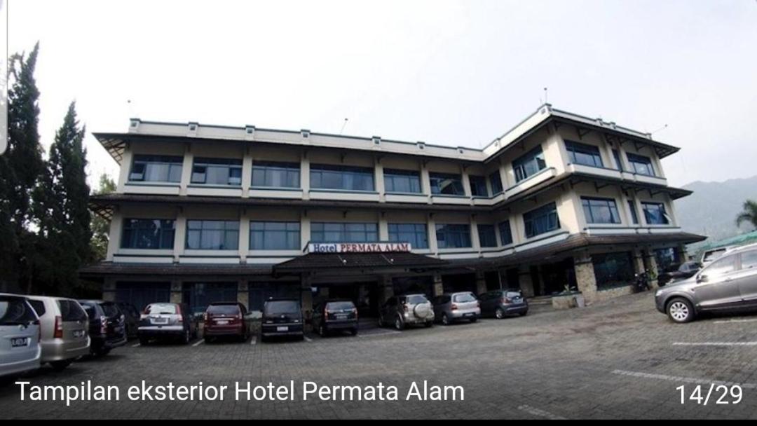 Hotel Permata Alam Cisarua Luaran gambar